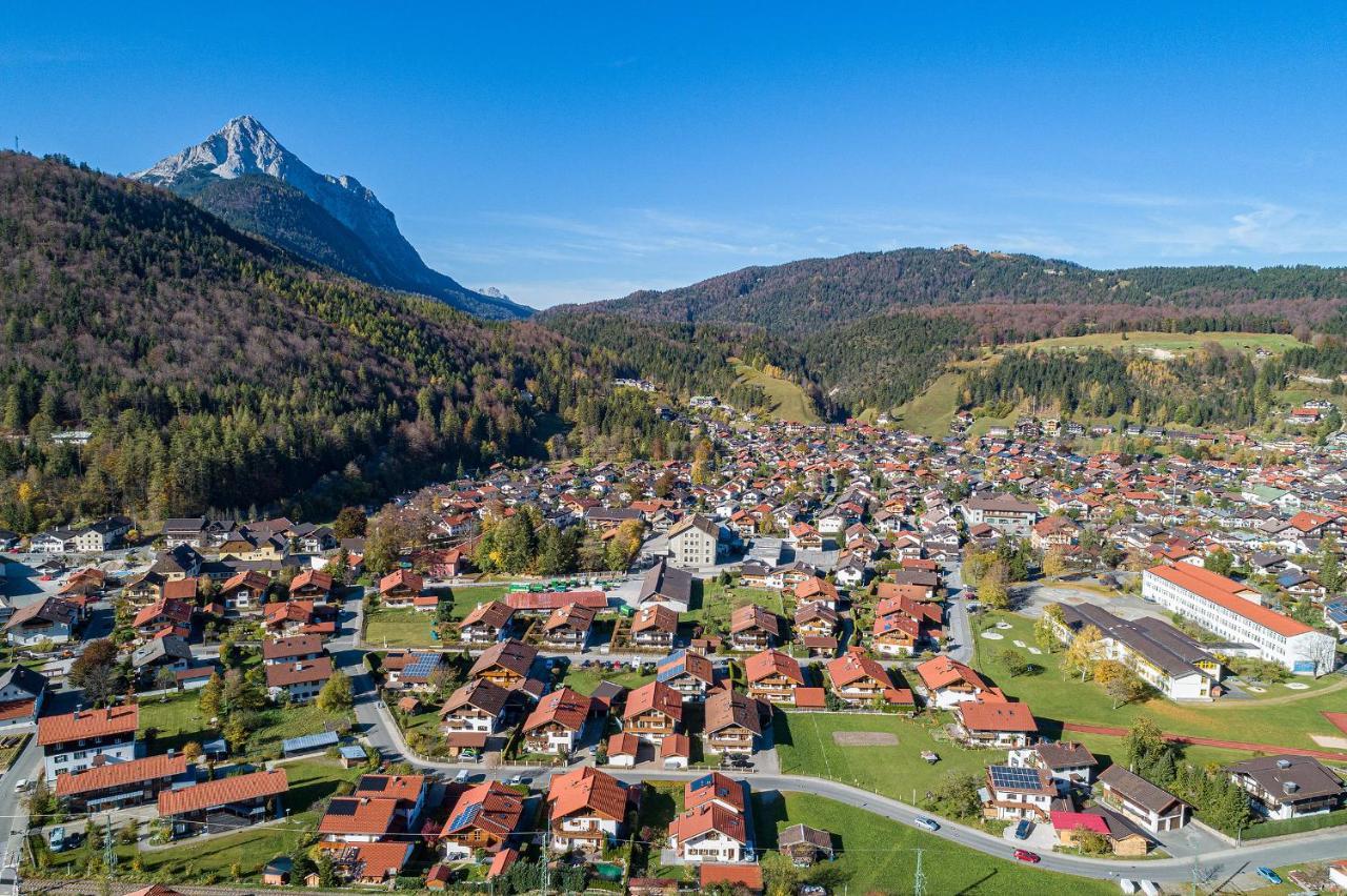 Ferienhaus Stoaroeserl Mittenwald Buitenkant foto